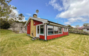 Amazing home in Höviksnäs with WiFi and 2 Bedrooms in Höviksnäs